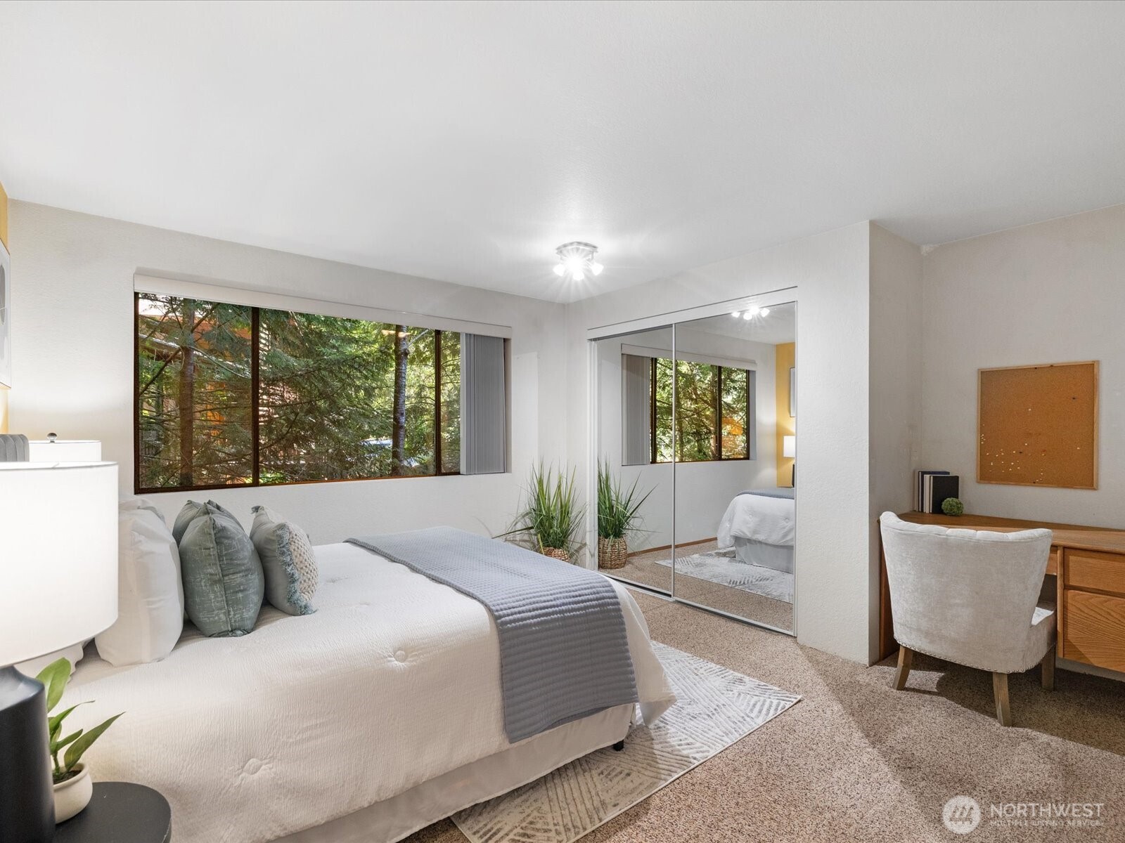 17116 Gravenstein Road Property Photo 11