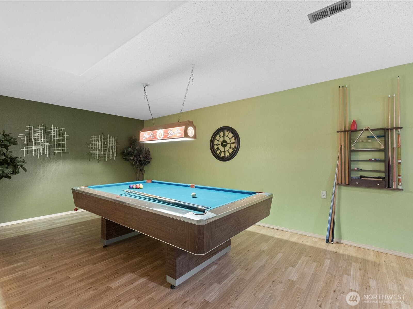 17116 Gravenstein Road Property Photo 15