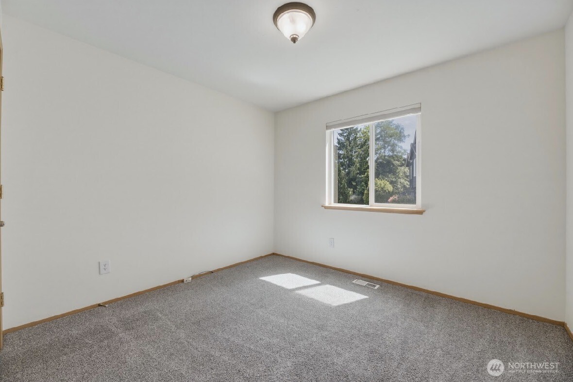 6812 145th Street Ct Property Photo 13