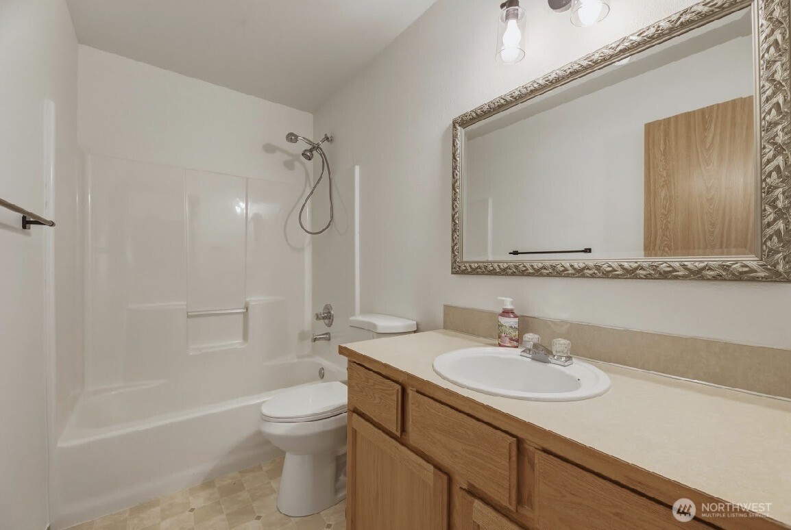 6812 145th Street Ct Property Photo 14