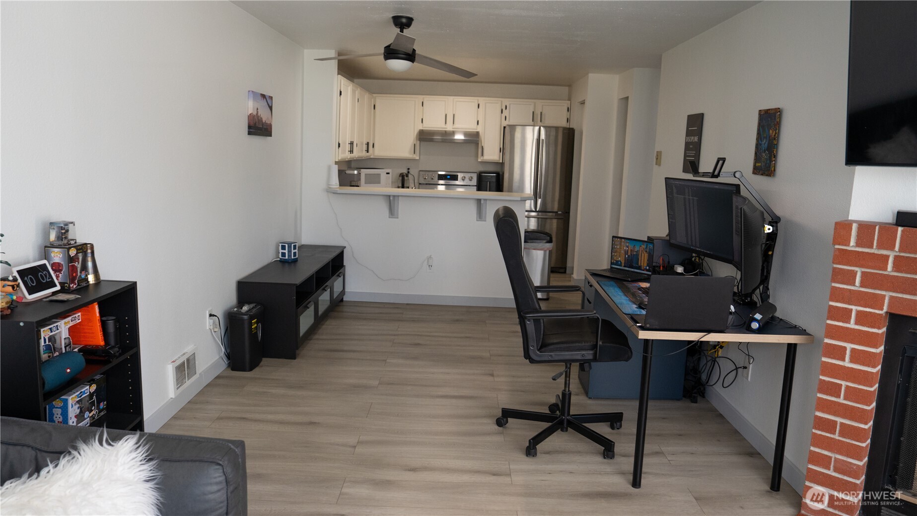 24616 45th Place Property Photo 10