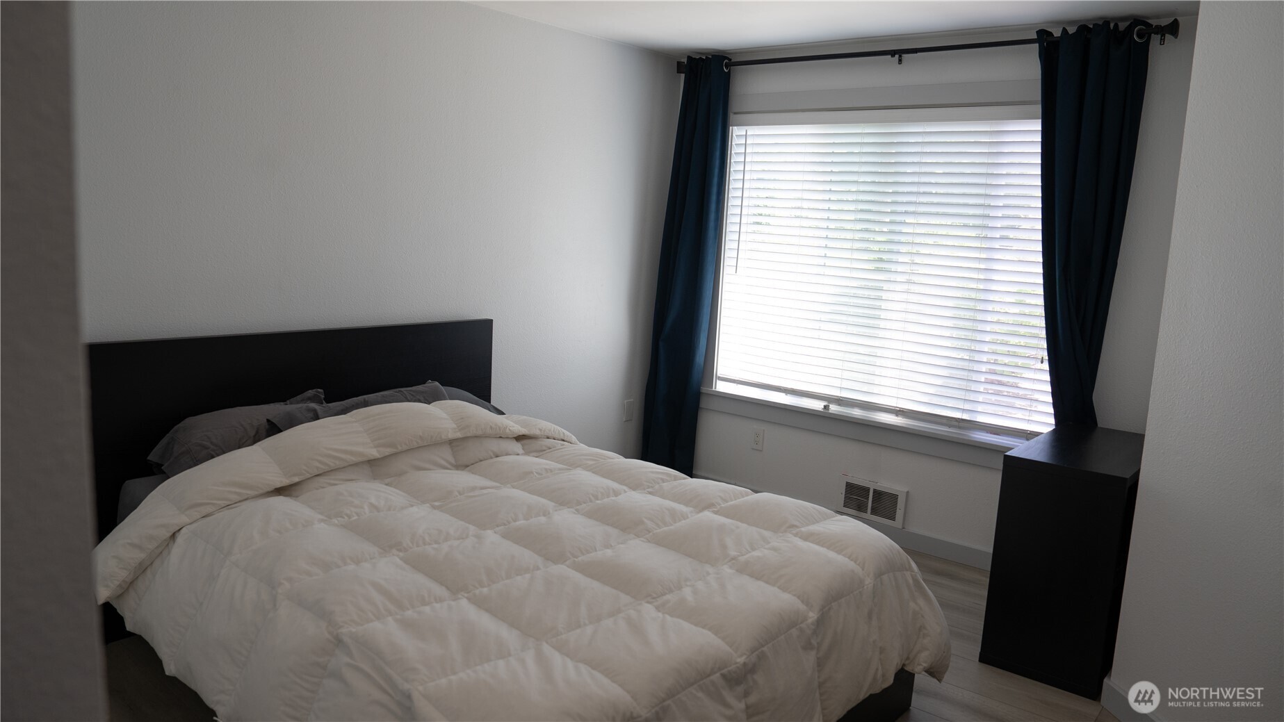 24616 45th Place Property Photo 14