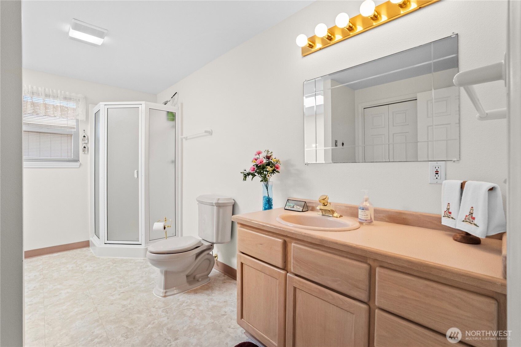 33406 H Place Property Photo 10