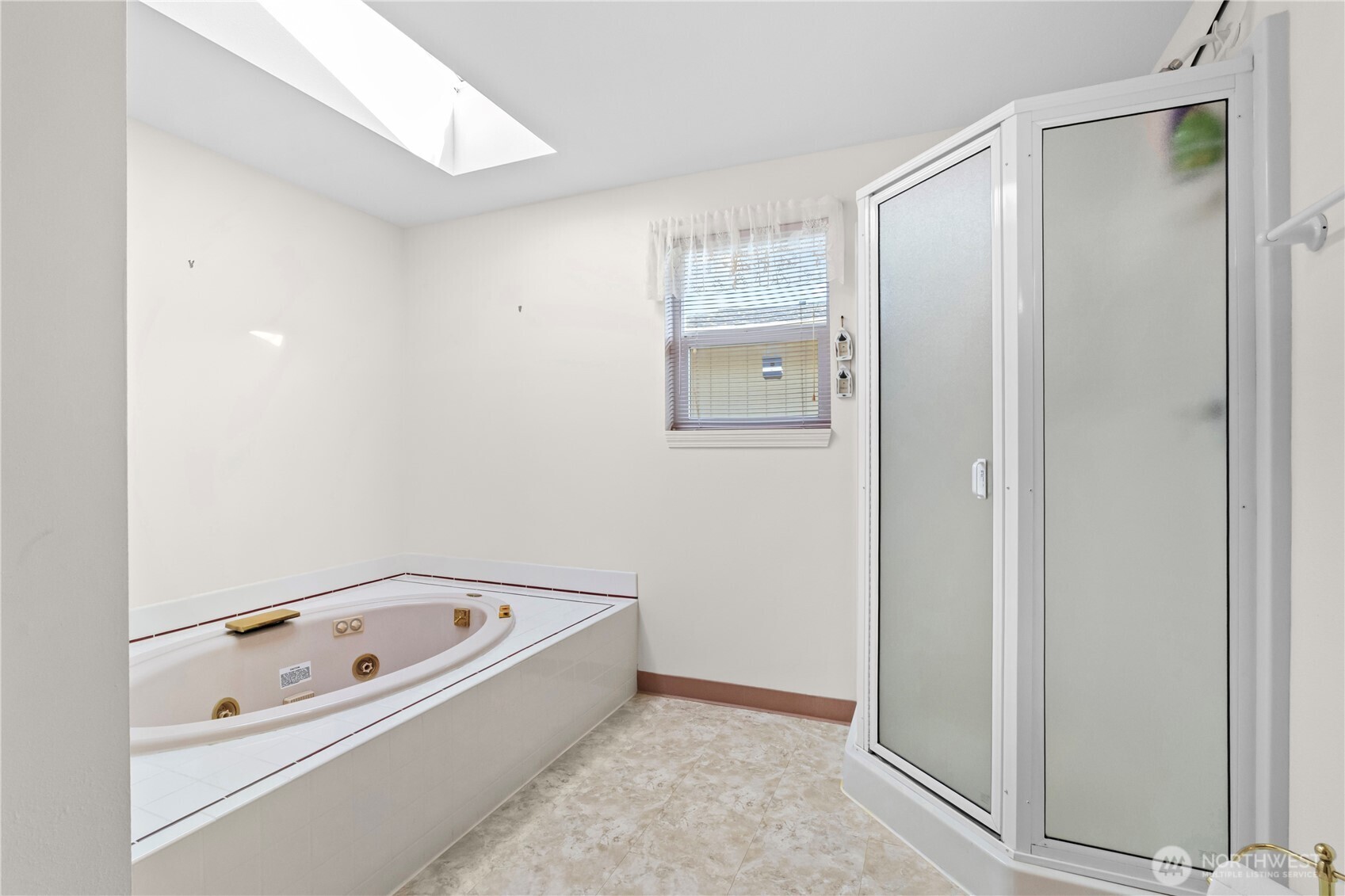 33406 H Place Property Photo 11