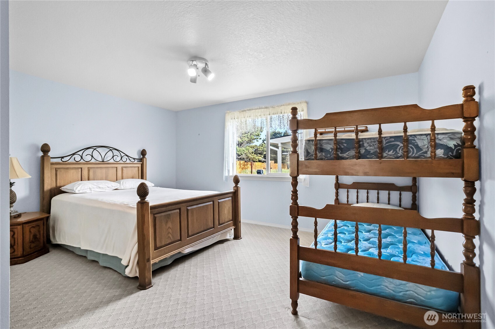 33406 H Place Property Photo 13