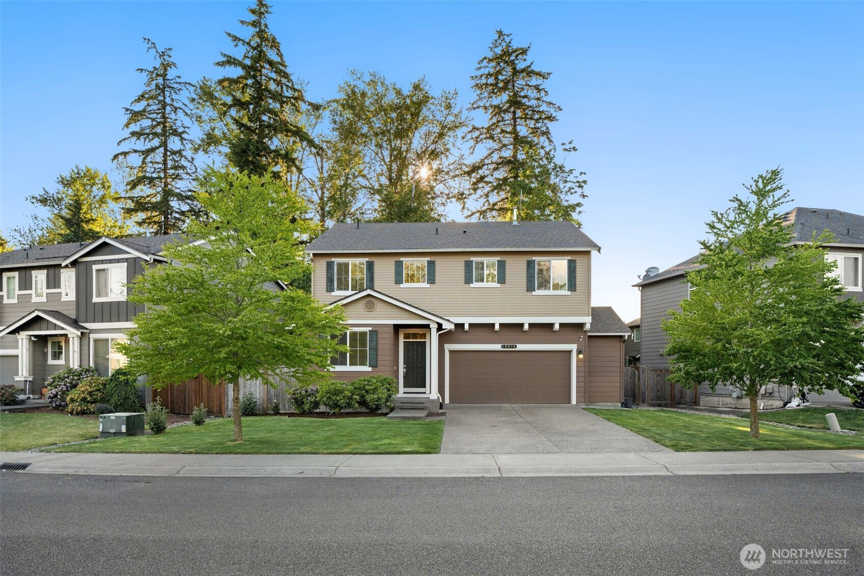 16614 80th Ave Court Property Photo 1