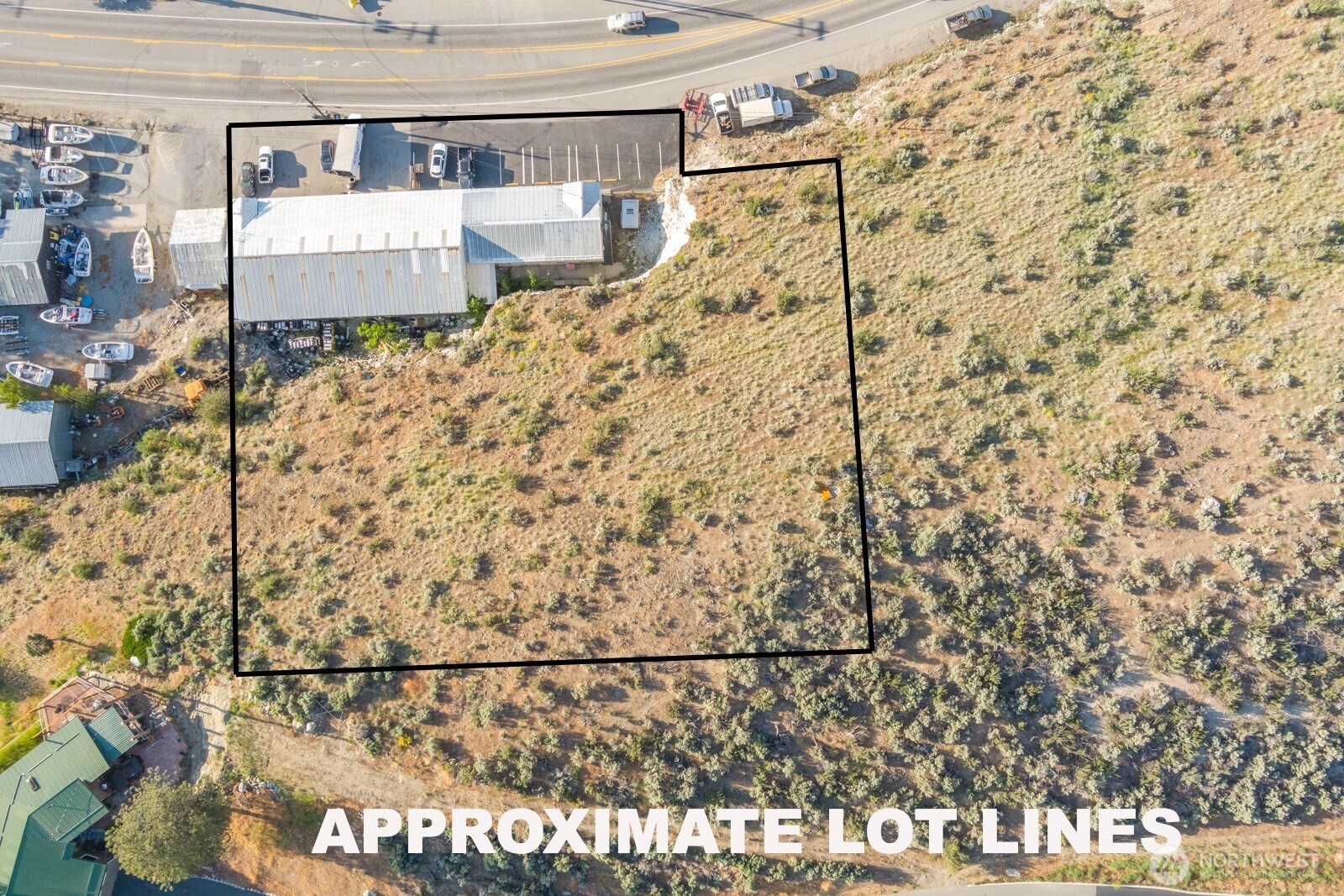 1217 W Woodin Avenue Property Photo 3