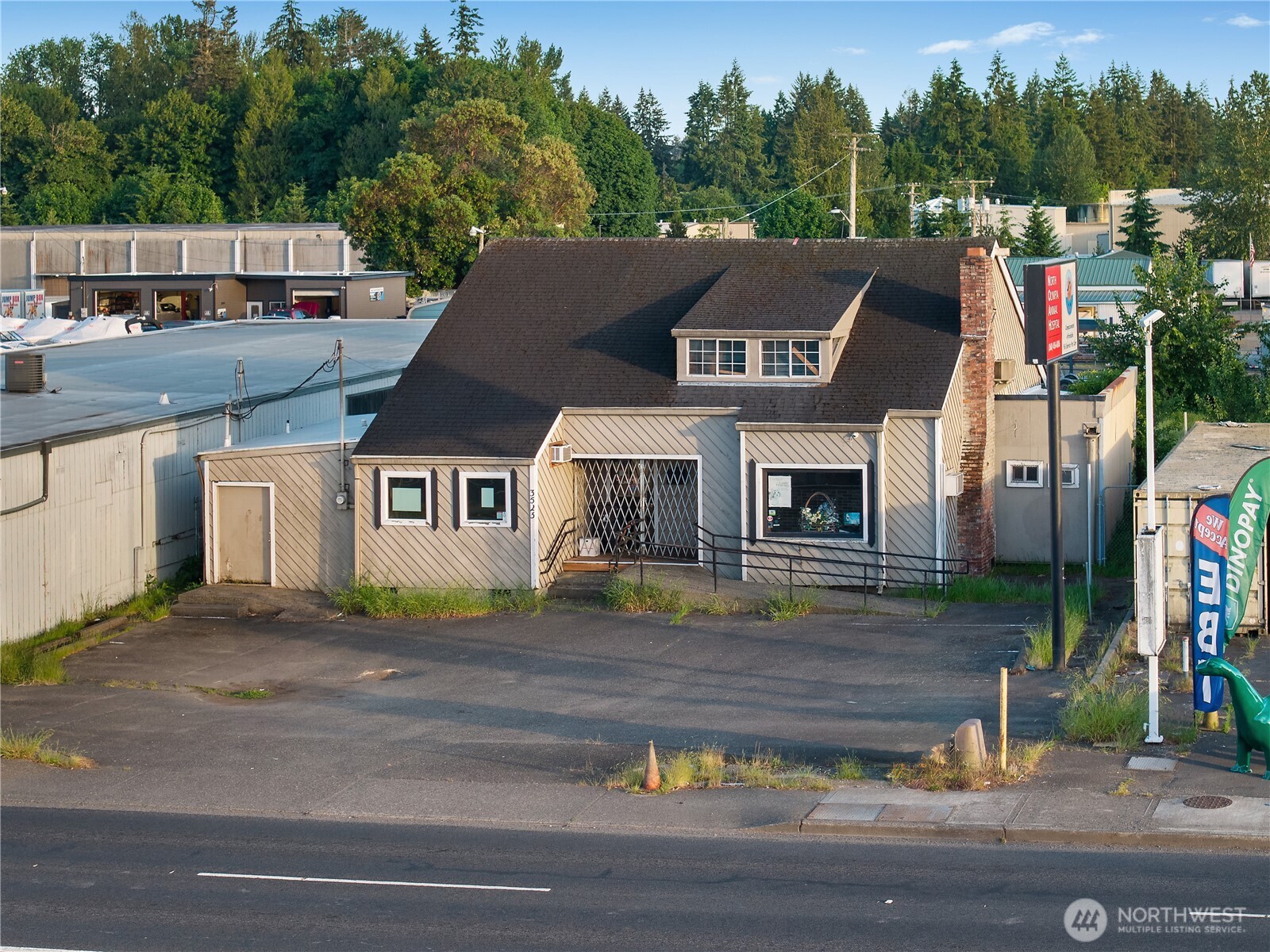 3523 Pacific Avenue Property Photo 1