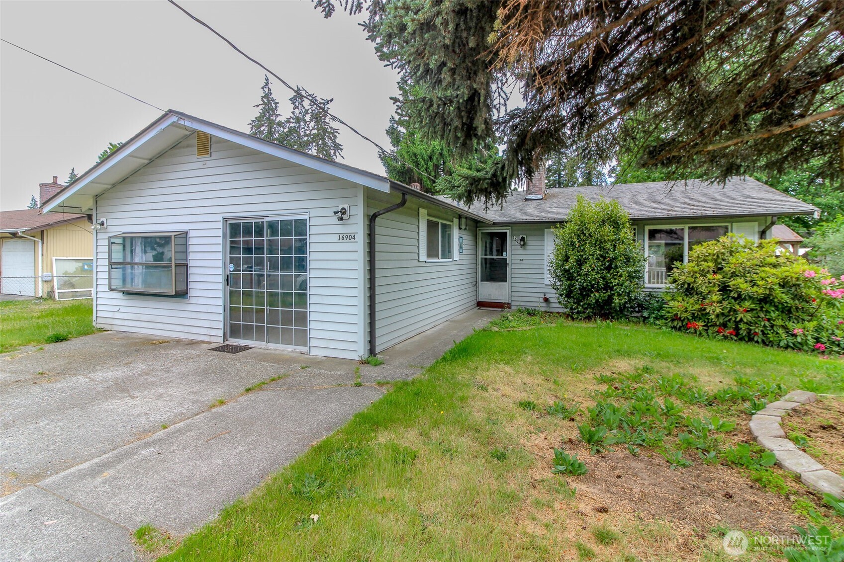 16904 18th Avenue Property Photo 1