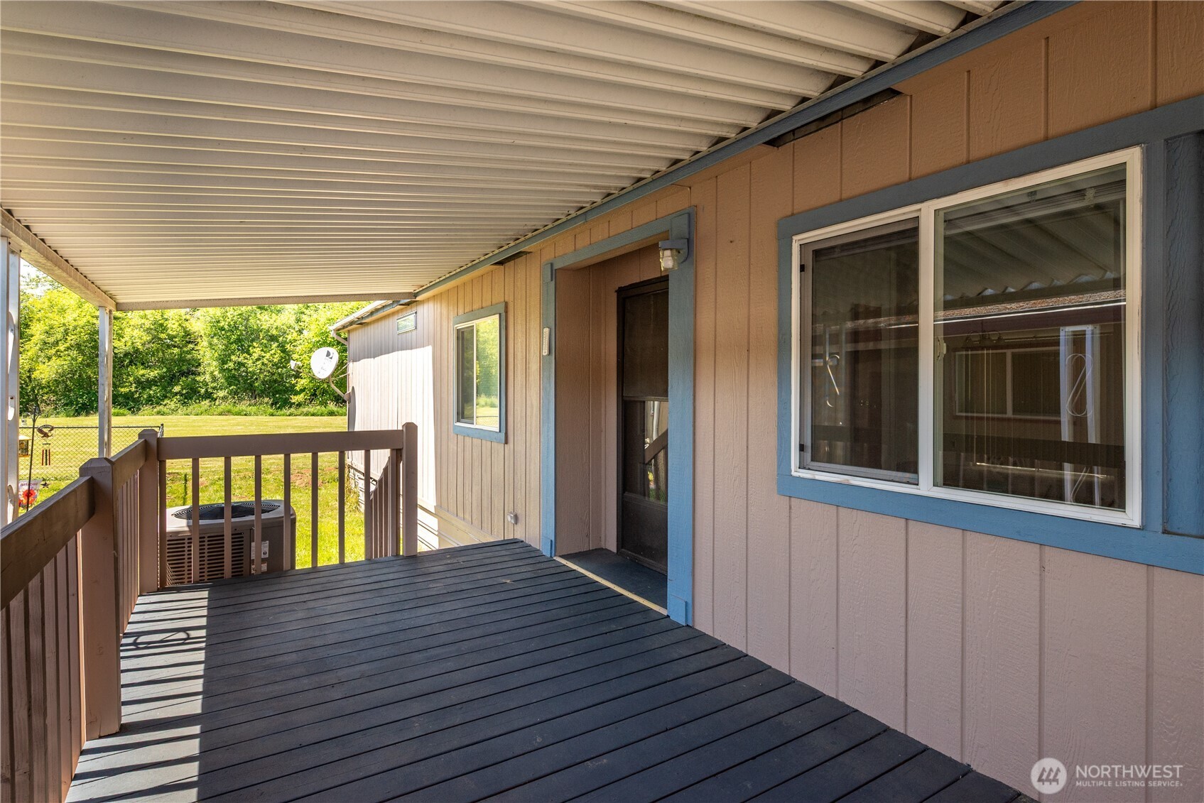 2355 Sparrow Loop 169 Property Photo 4
