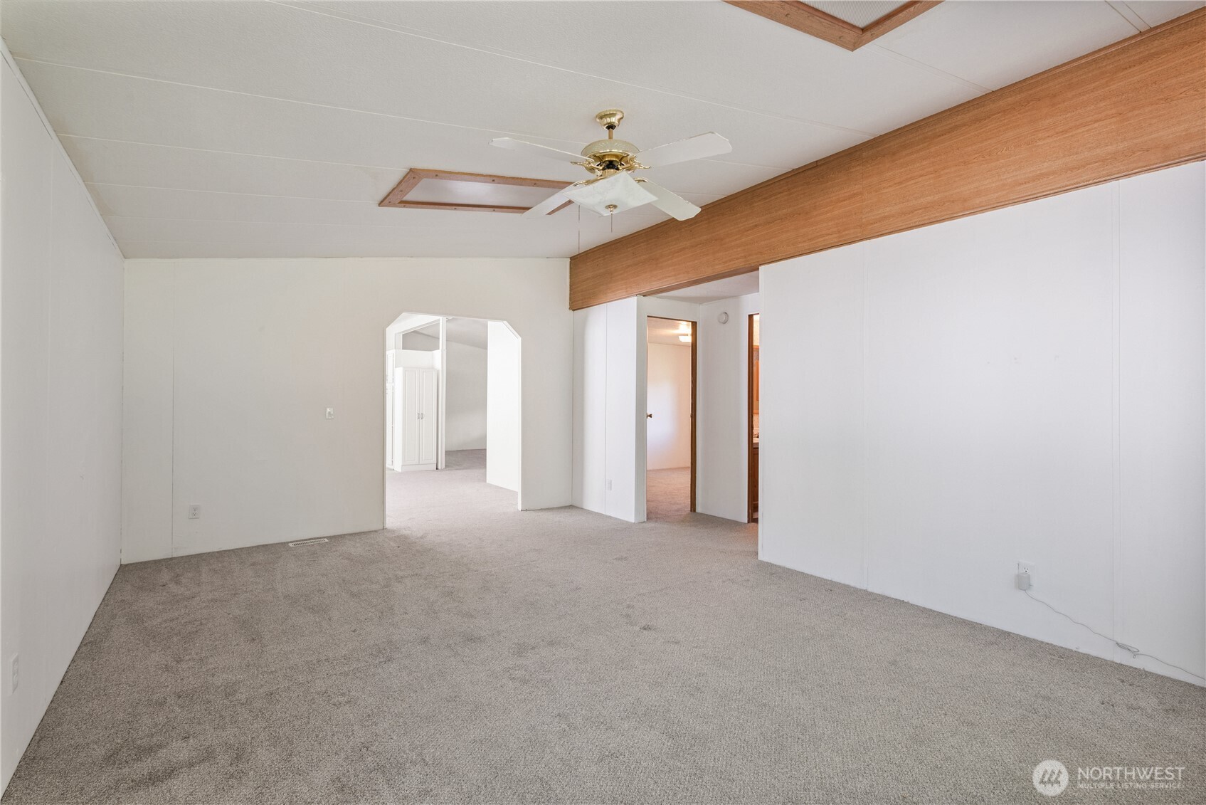 2355 Sparrow Loop 169 Property Photo 15
