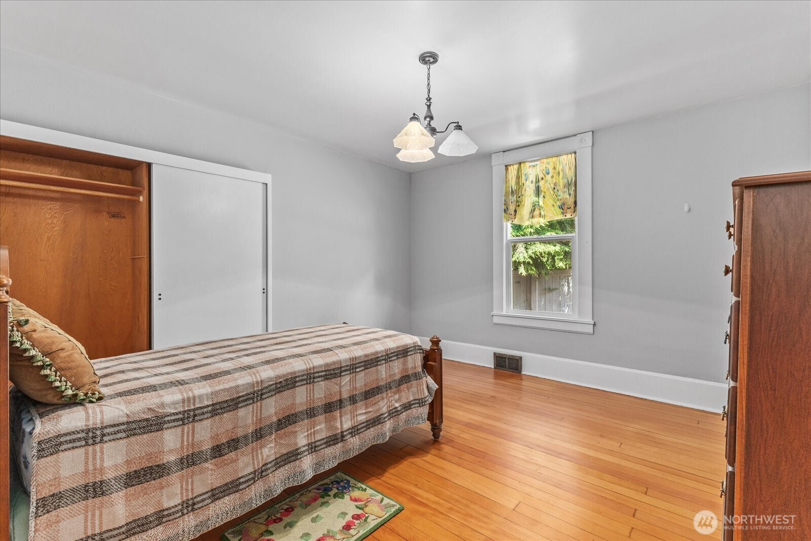 403 N Macleod Avenue Property Photo 11