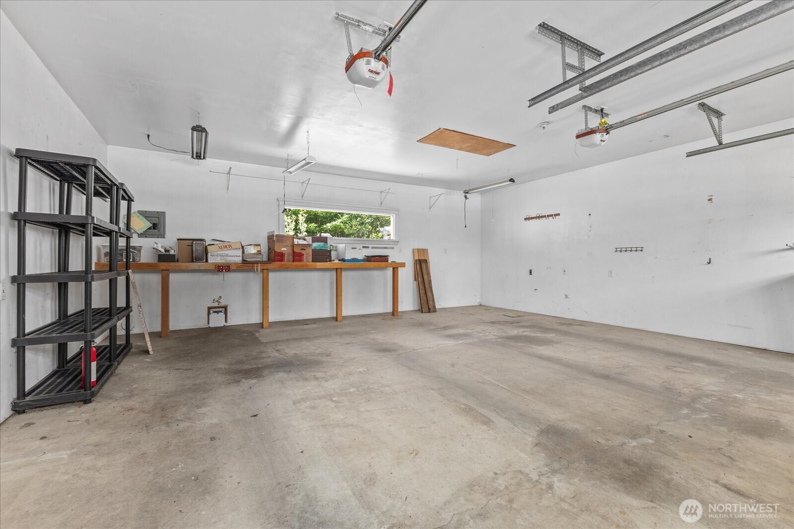 403 N Macleod Avenue Property Photo 28