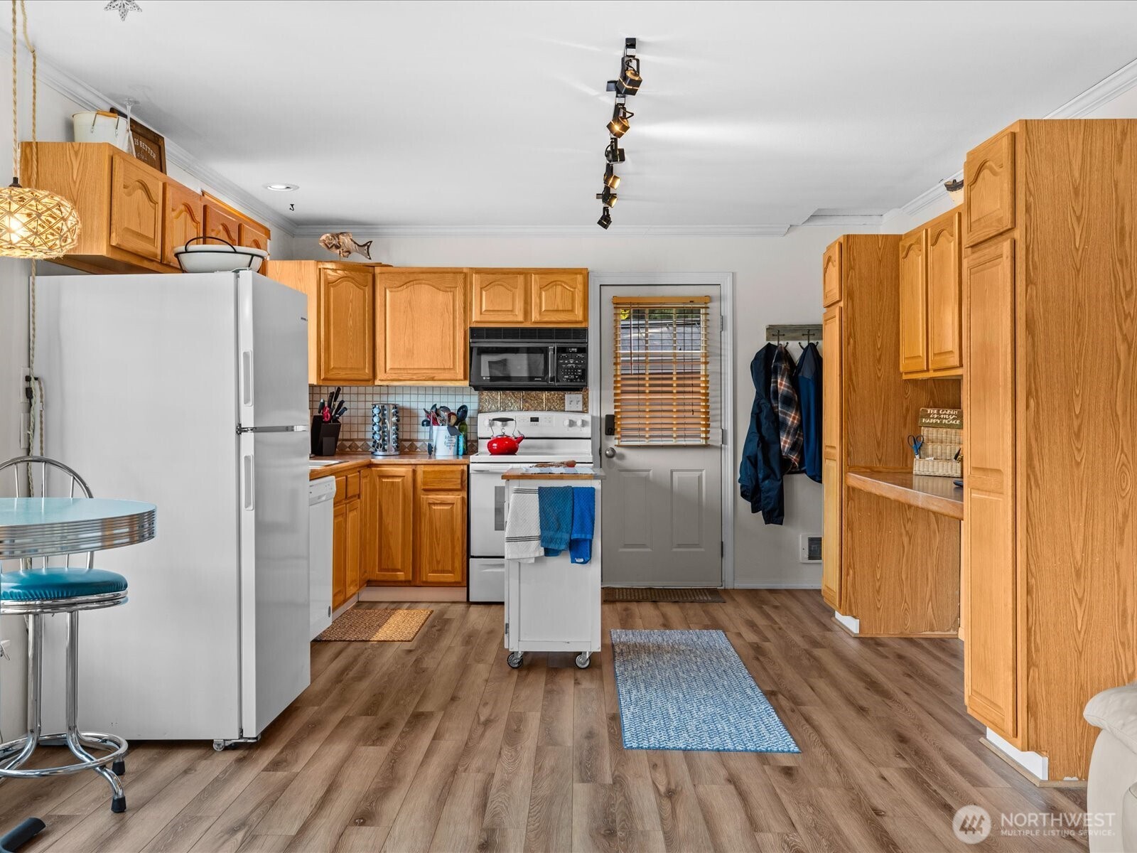 6819 Olive Avenue Property Photo 17