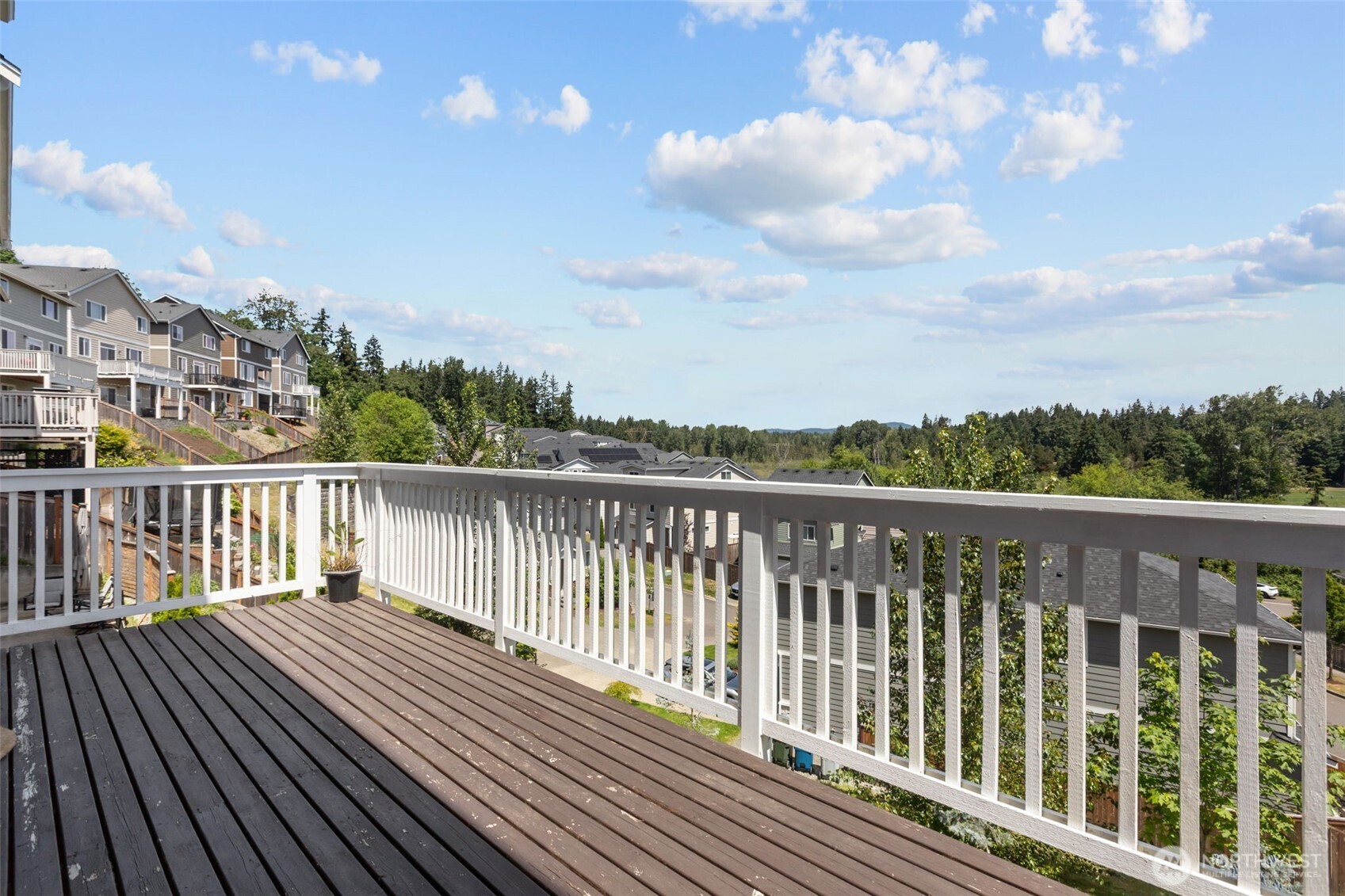 19042 123rd Avenue Property Photo 9