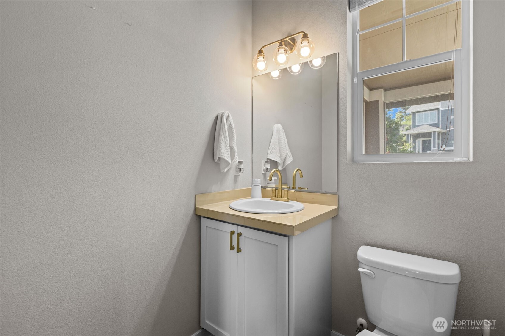 19042 123rd Avenue Property Photo 18