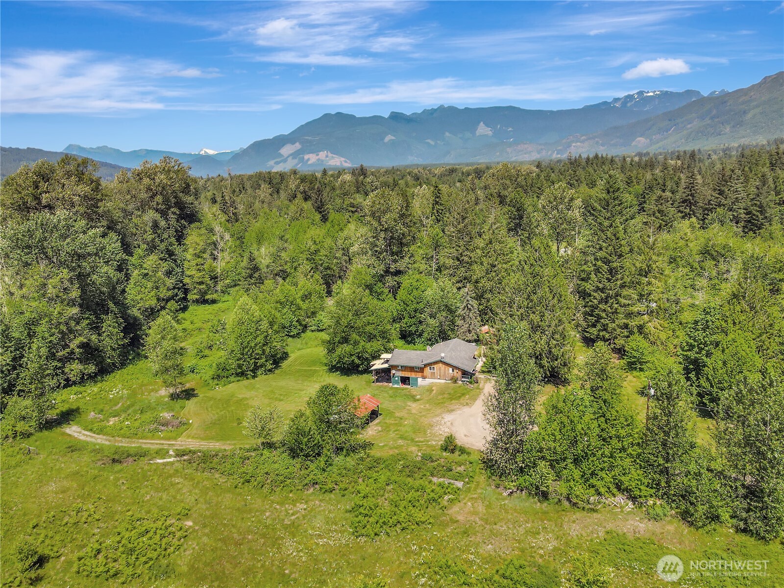 30720 Sauk Prairie Road Property Photo 4