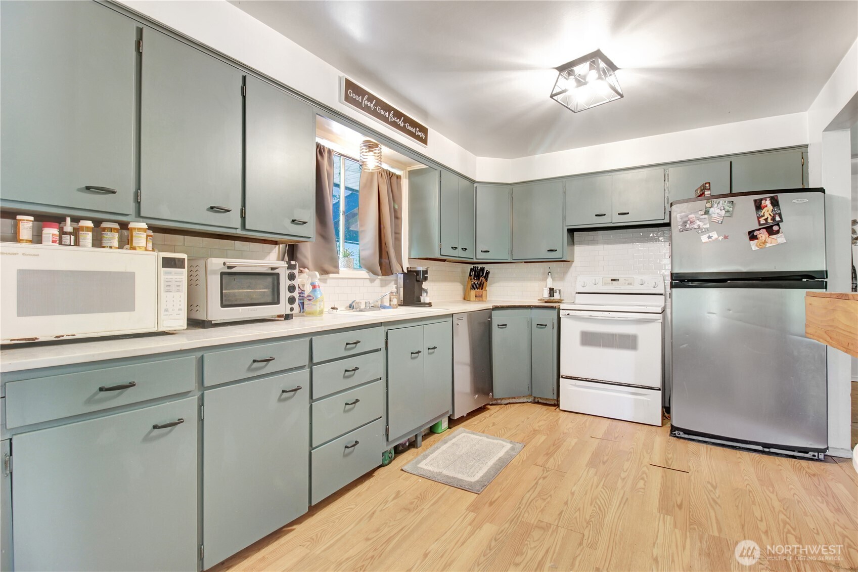 30720 Sauk Prairie Road Property Photo 6