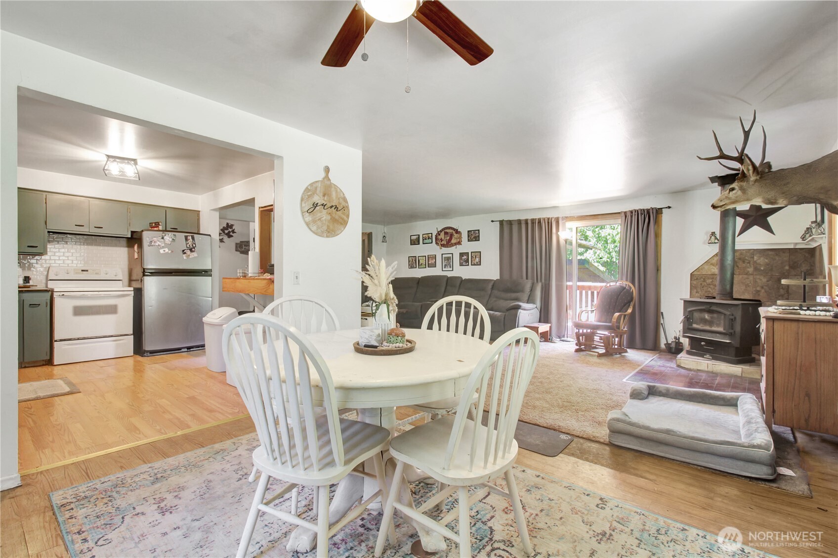 30720 Sauk Prairie Road Property Photo 7