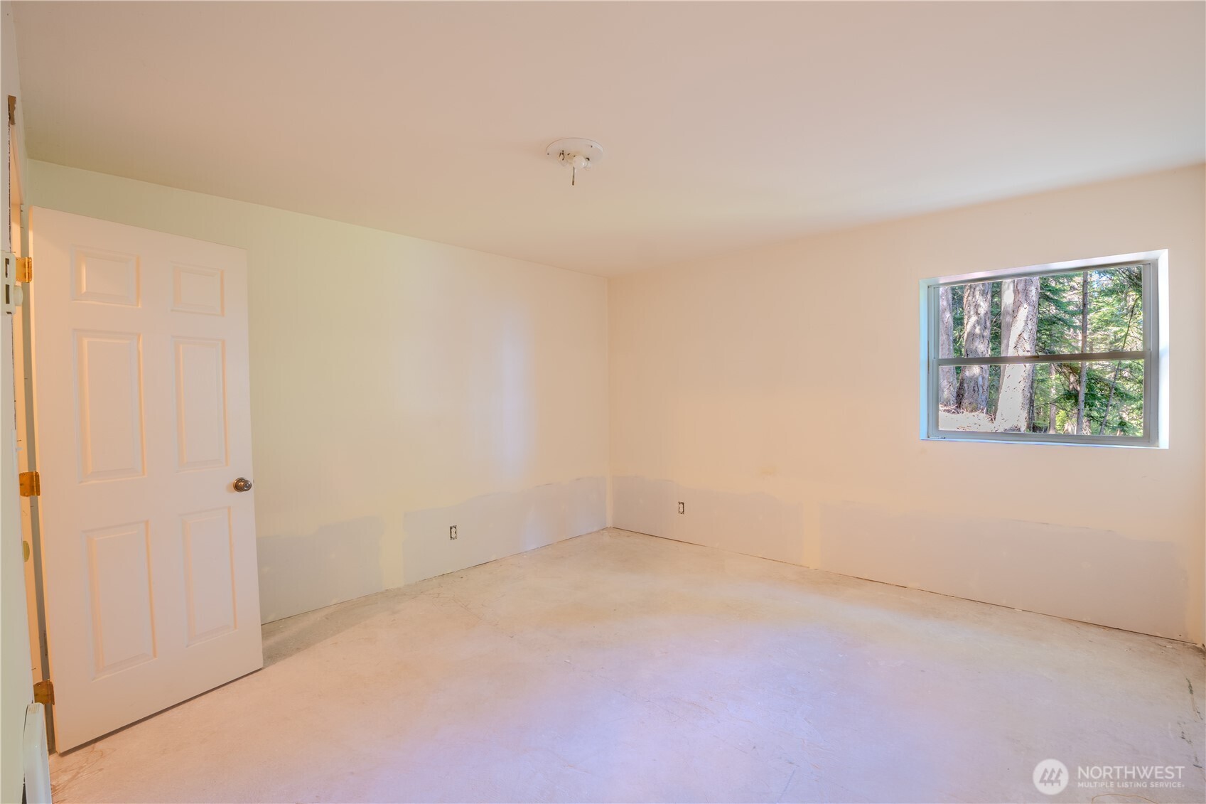 105 Windfall Lane Property Photo 32