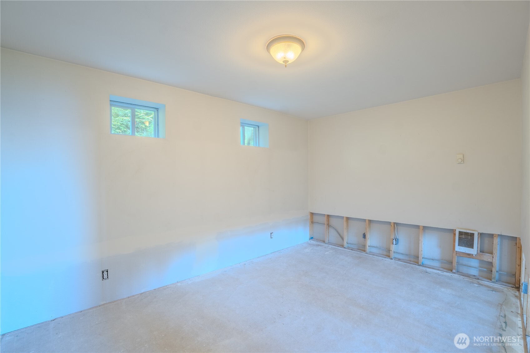 105 Windfall Lane Property Photo 33