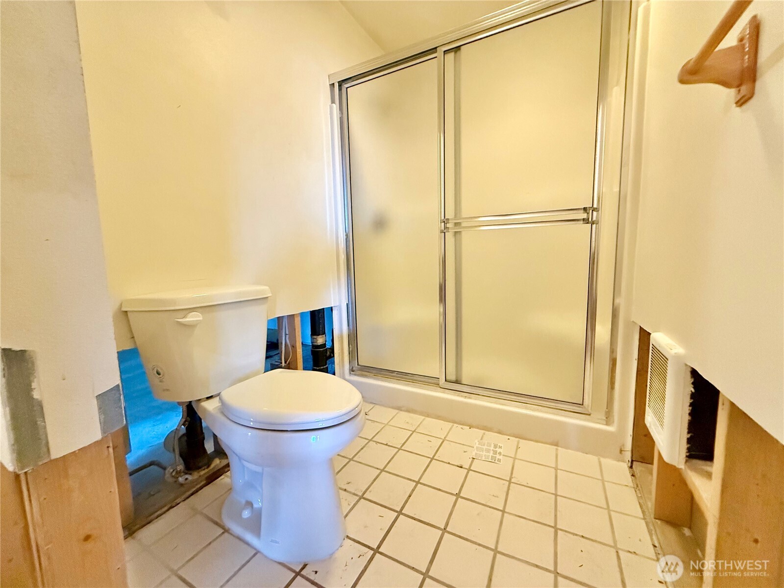 105 Windfall Lane Property Photo 34