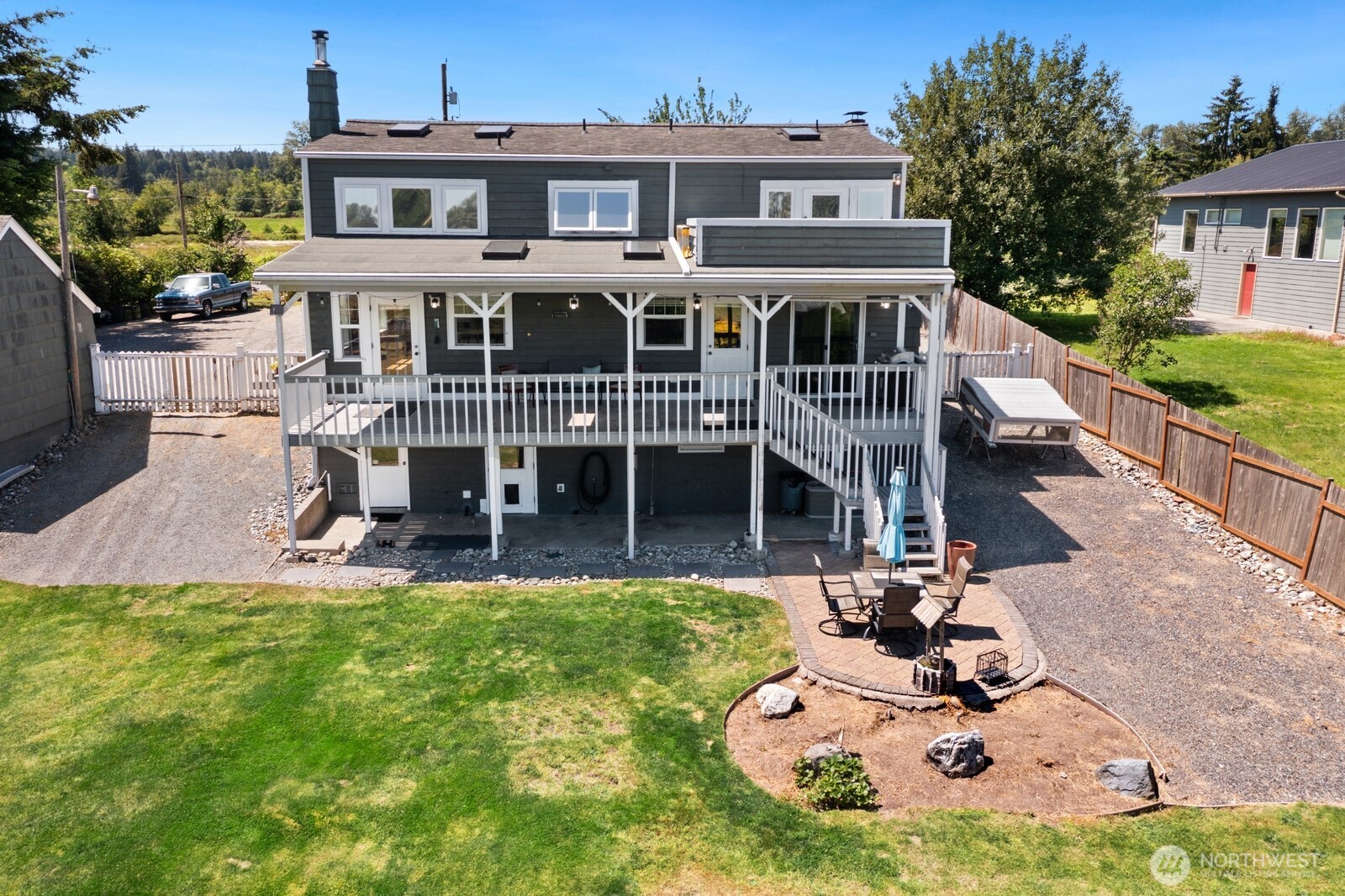 15909 19th Avenue Property Photo 4