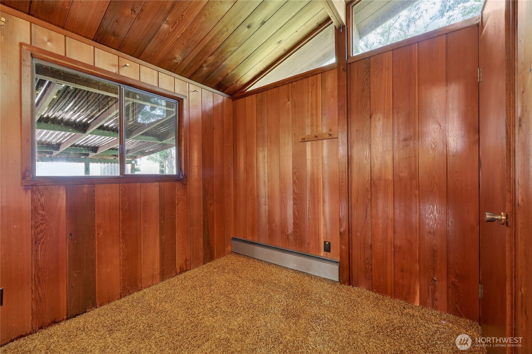 819 E Madrona Boulevard Property Photo 18