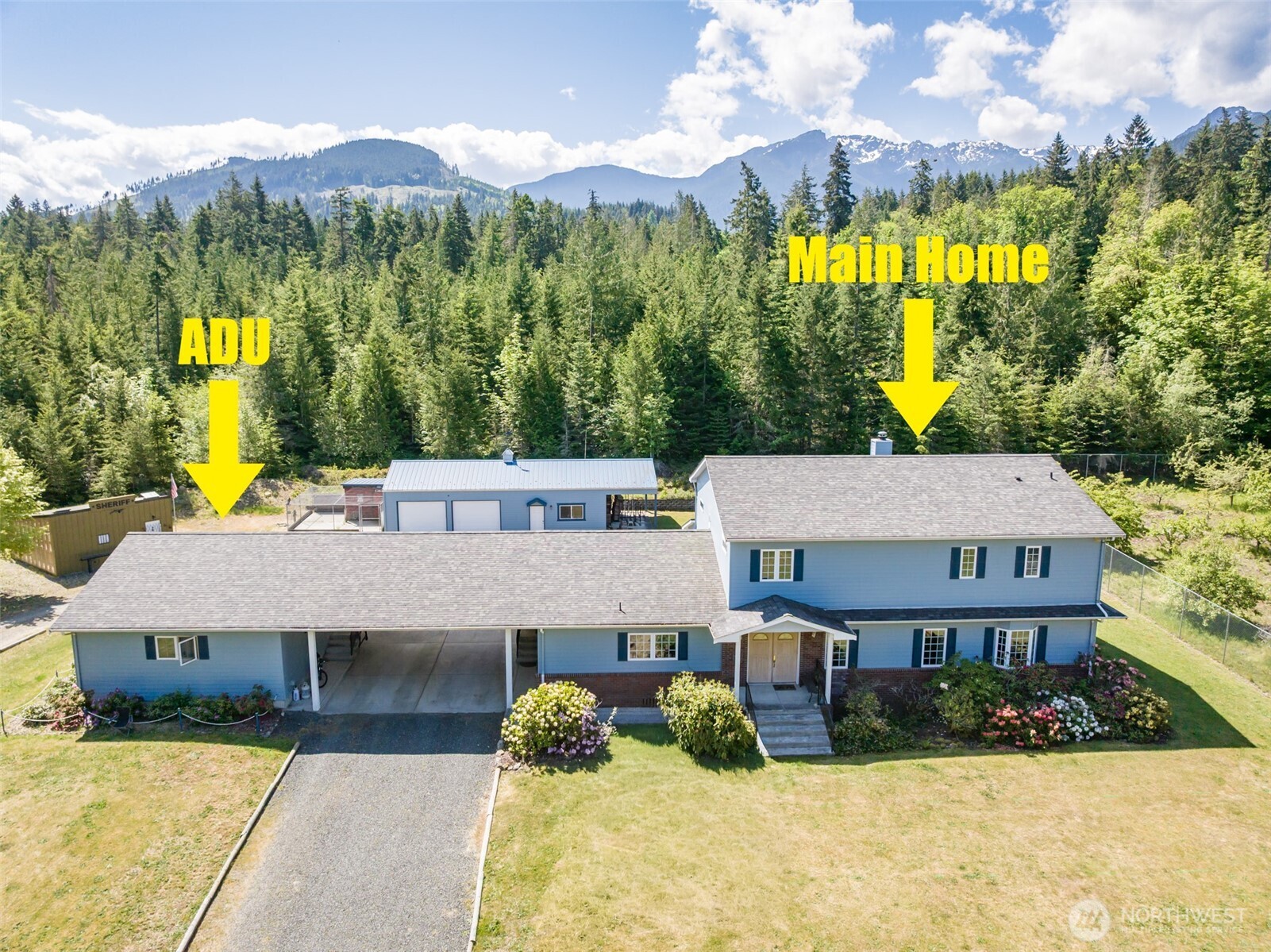 5611 S Doss Road Property Photo 4