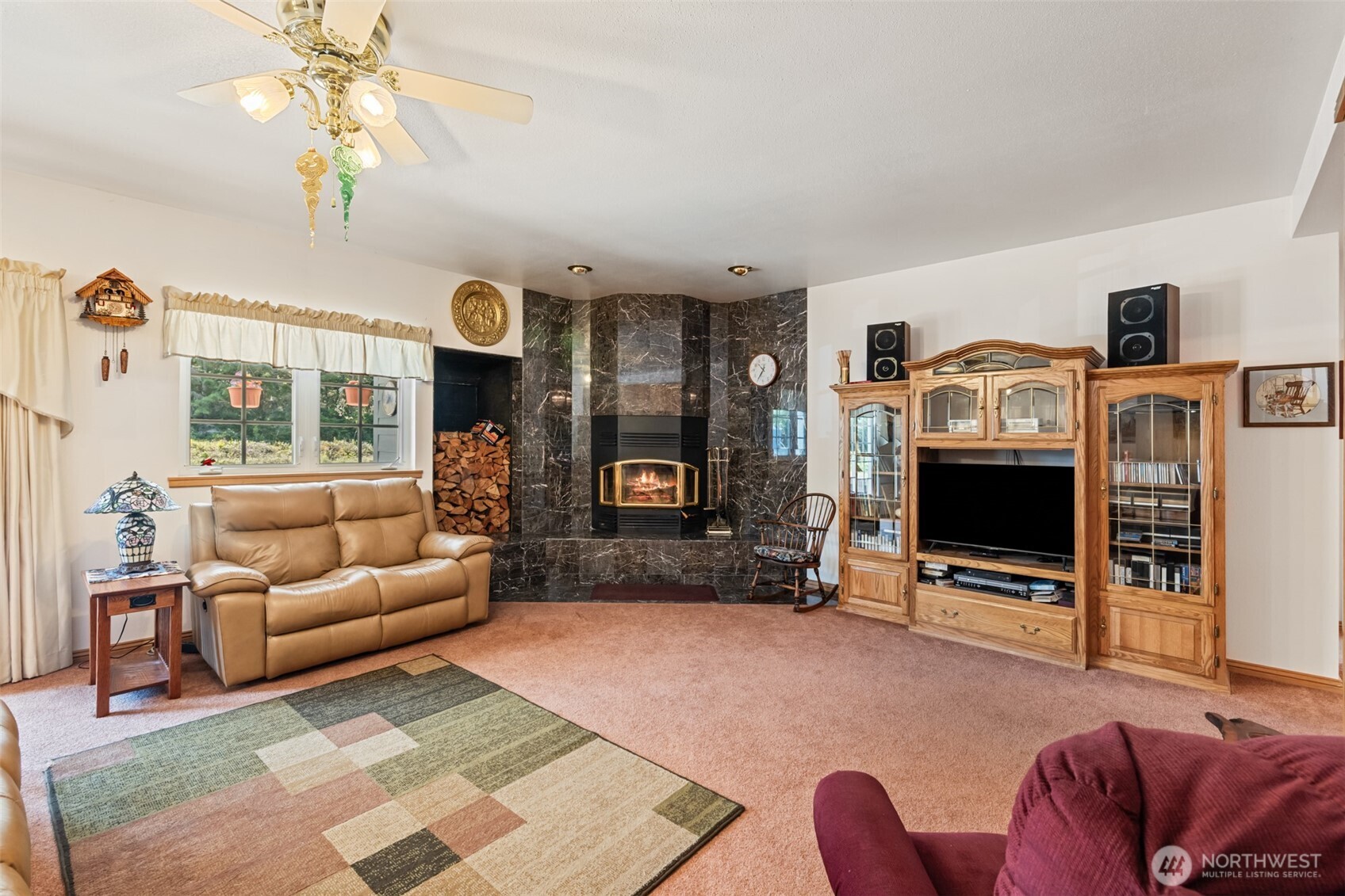 5611 S Doss Road Property Photo 8