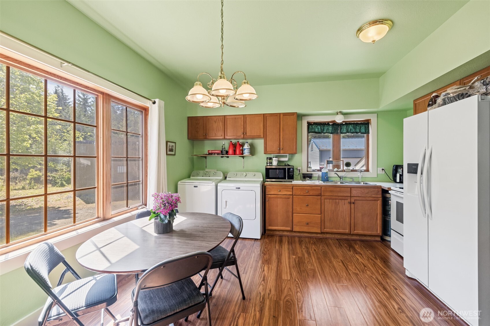 5611 S Doss Road Property Photo 32