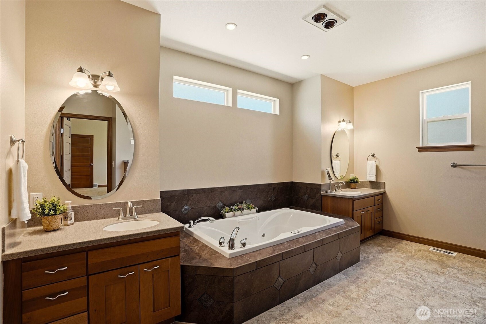 9524 E Northrim Ln Property Photo 13