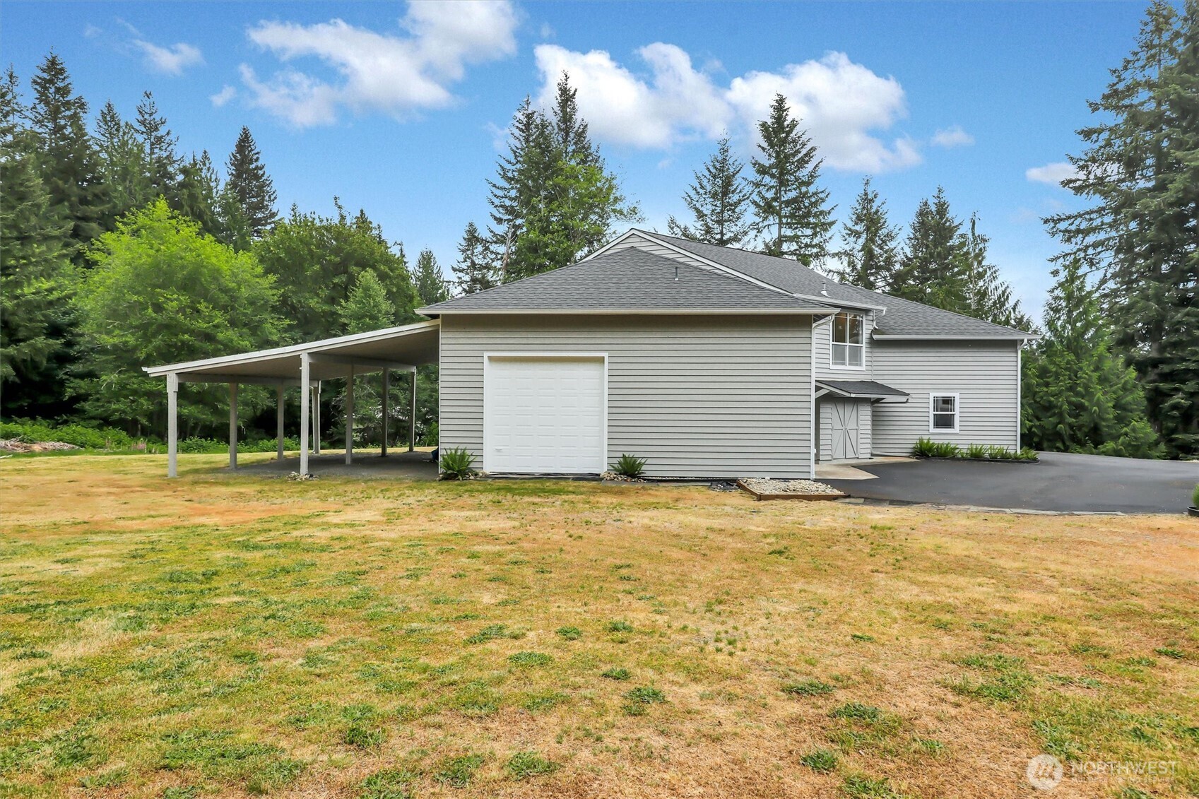 11616 296th Avenue Property Photo 6