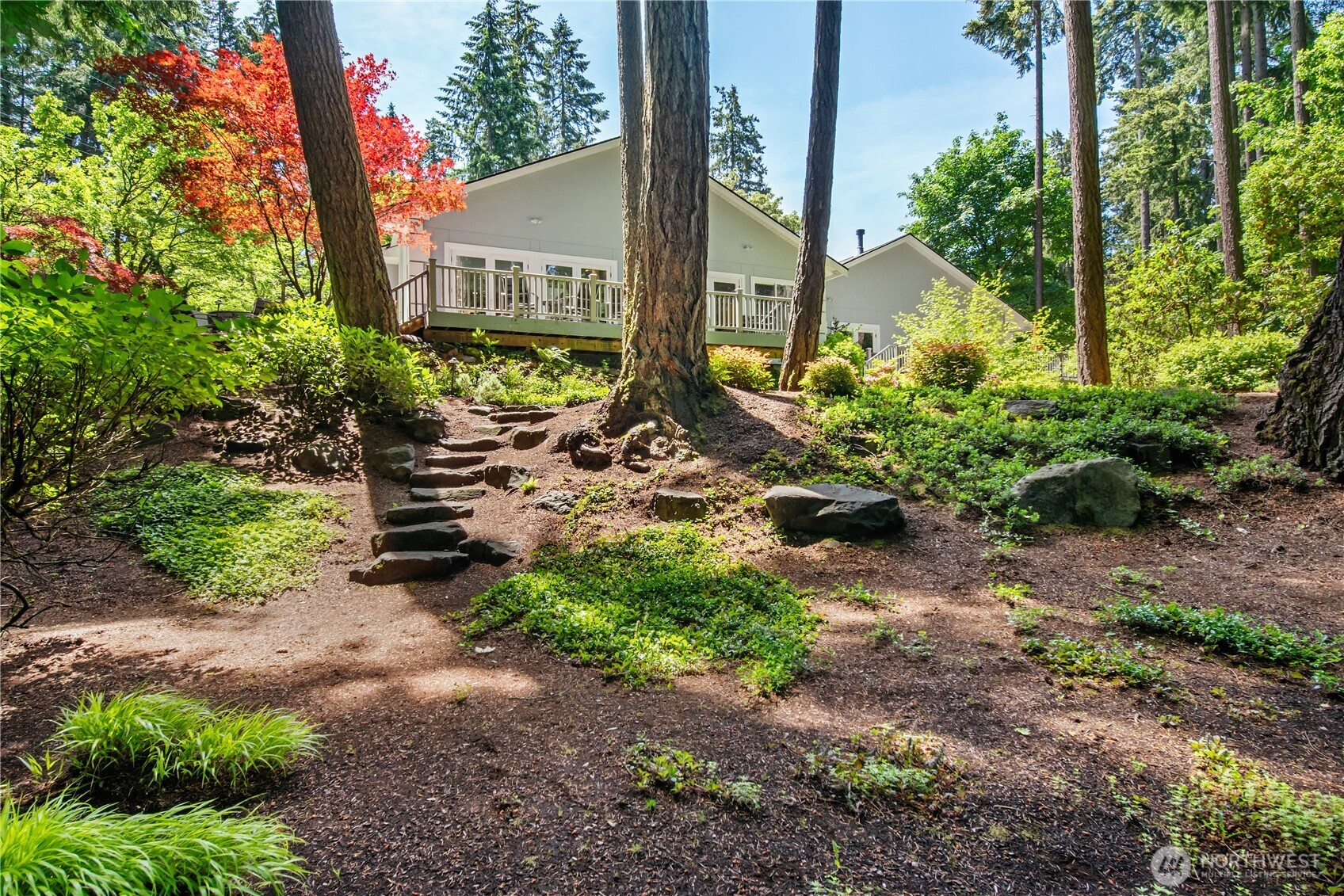 11202 Greystone Drive Property Photo 9
