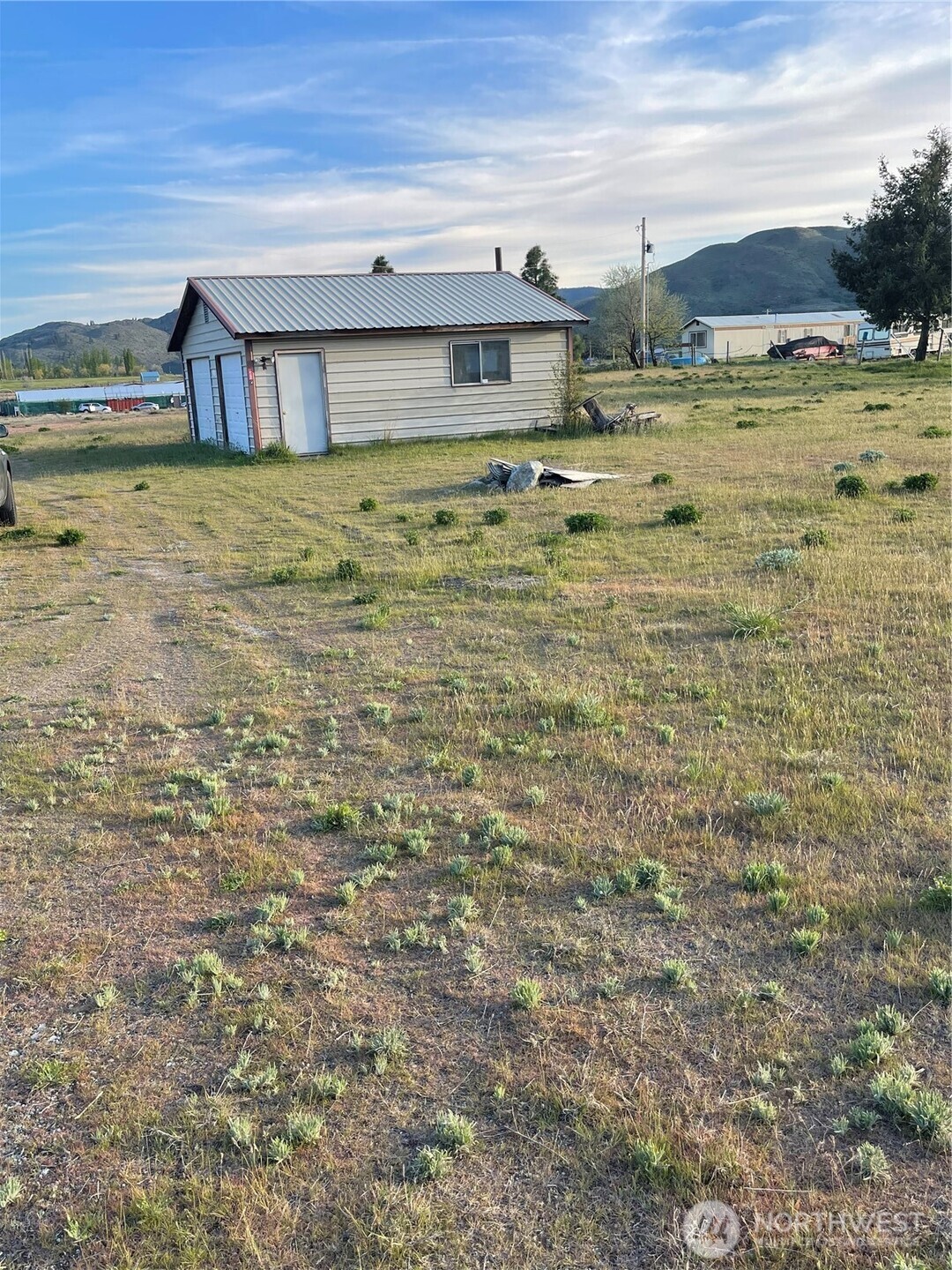 3 Horizon Estates Property Photo 2