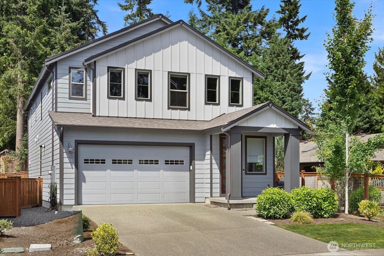 9 150th Place Property Photo 1