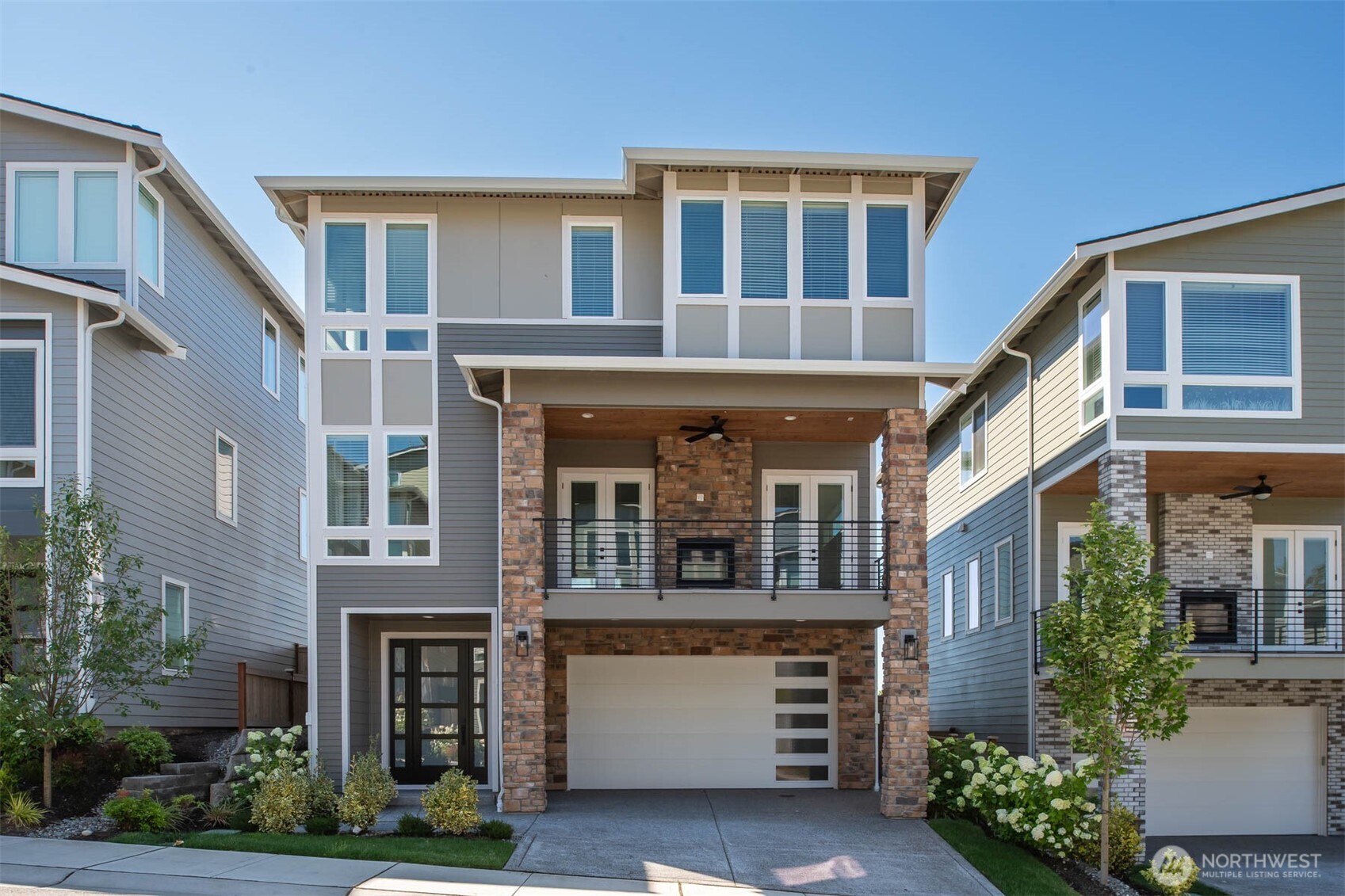 13045 75th Place Property Photo 1