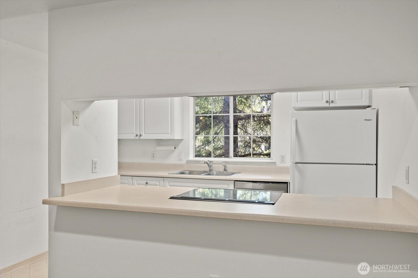 23339 Cedar Way A-205 Property Photo 9