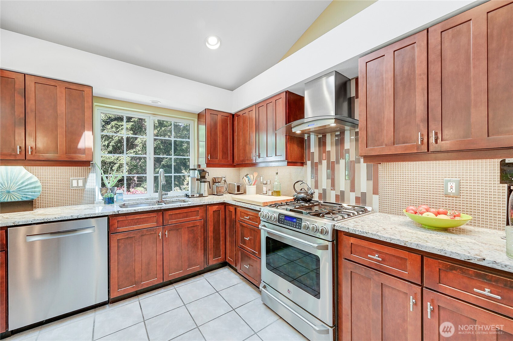 42 Twinsview Court Property Photo 15