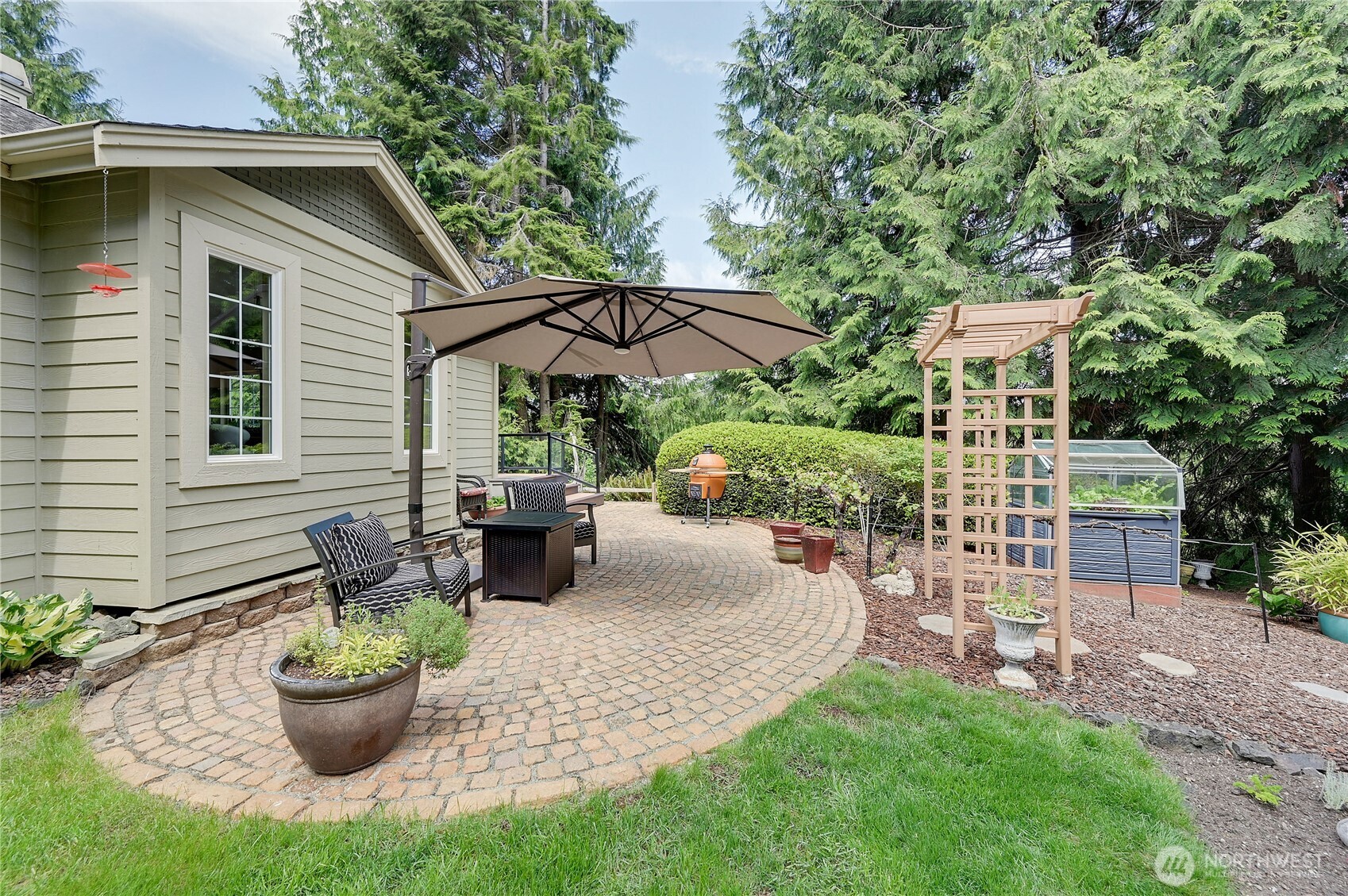 42 Twinsview Court Property Photo 33