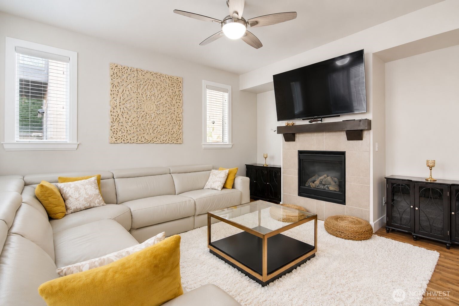 19607 25th Drive Property Photo 9