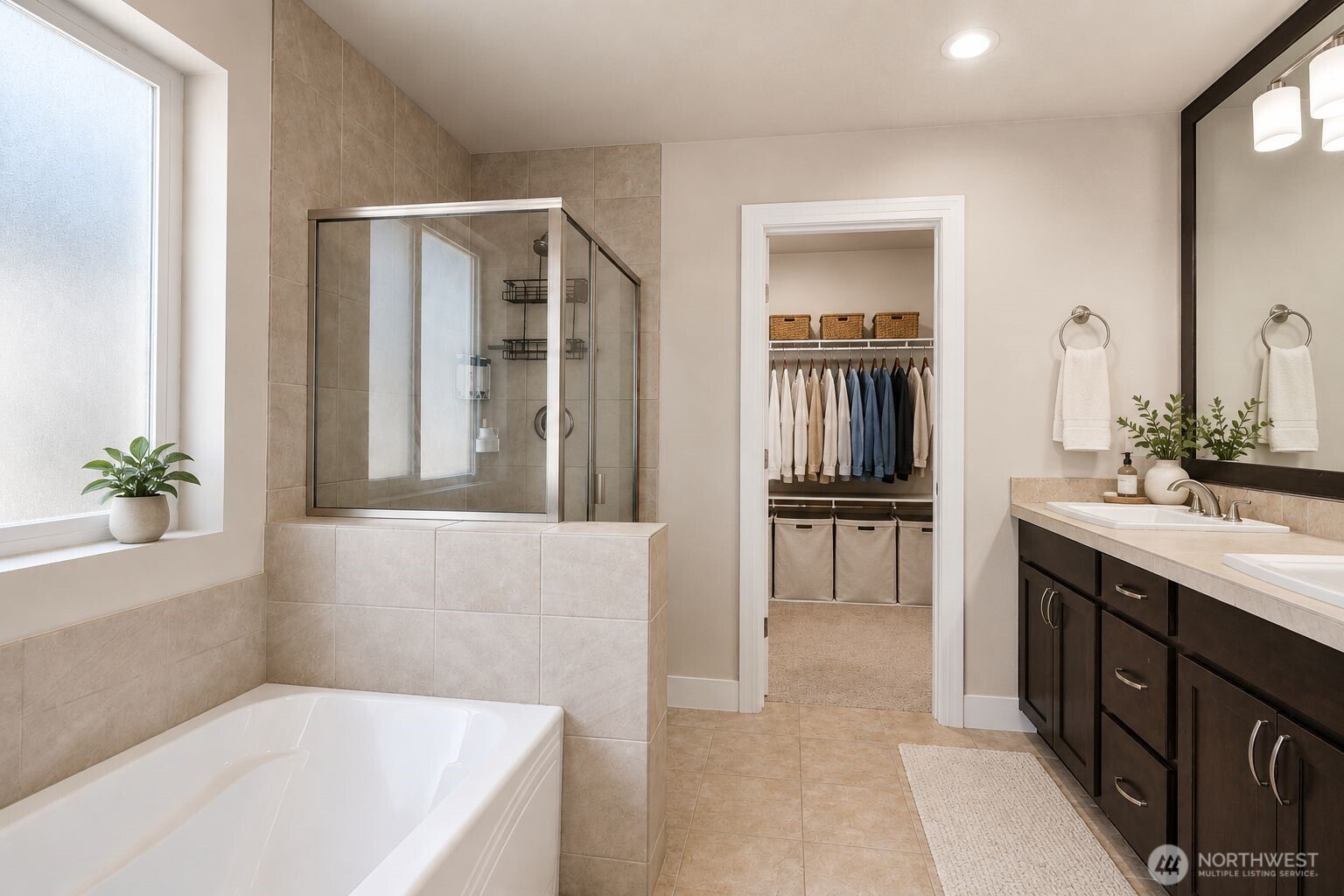 19607 25th Drive Property Photo 16