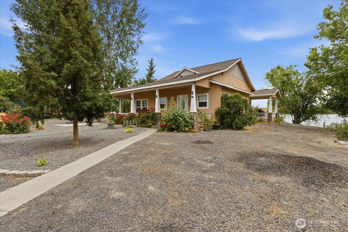 3481 Valley Road Property Photo 8