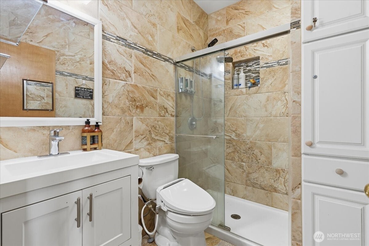 3481 Valley Road Property Photo 11