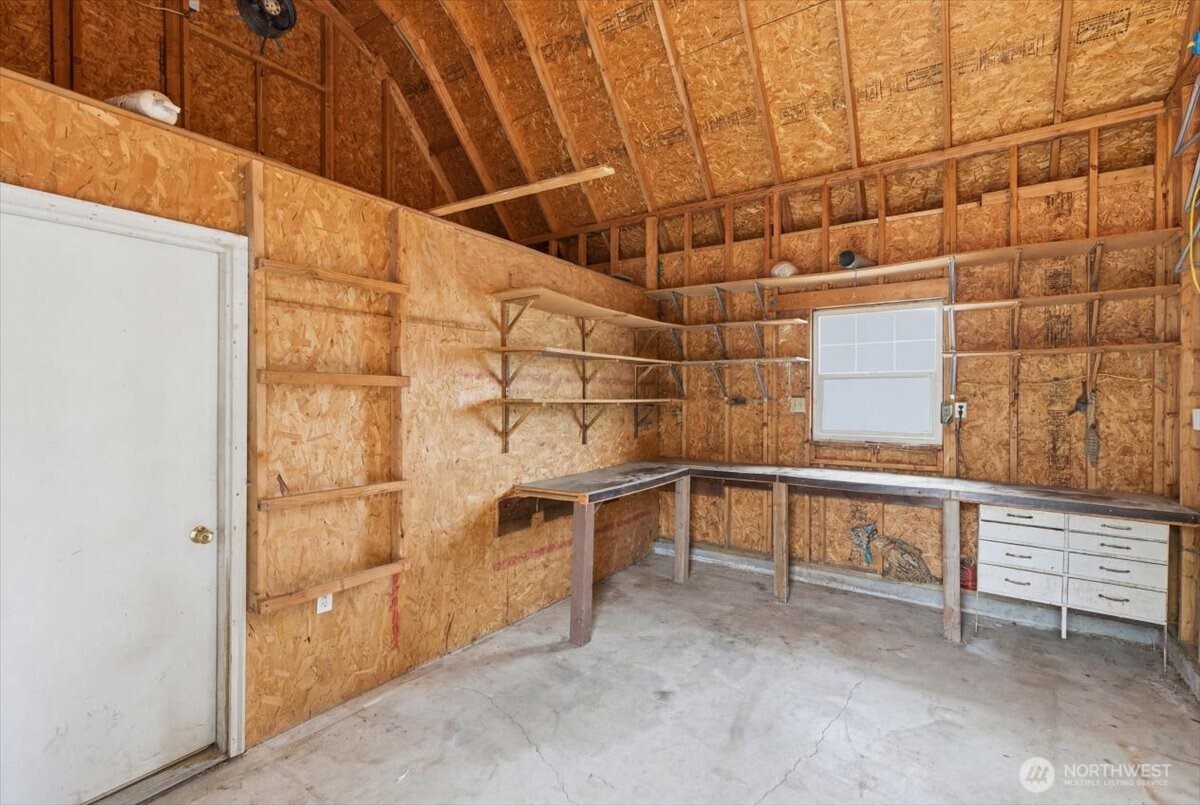 3481 Valley Road Property Photo 33