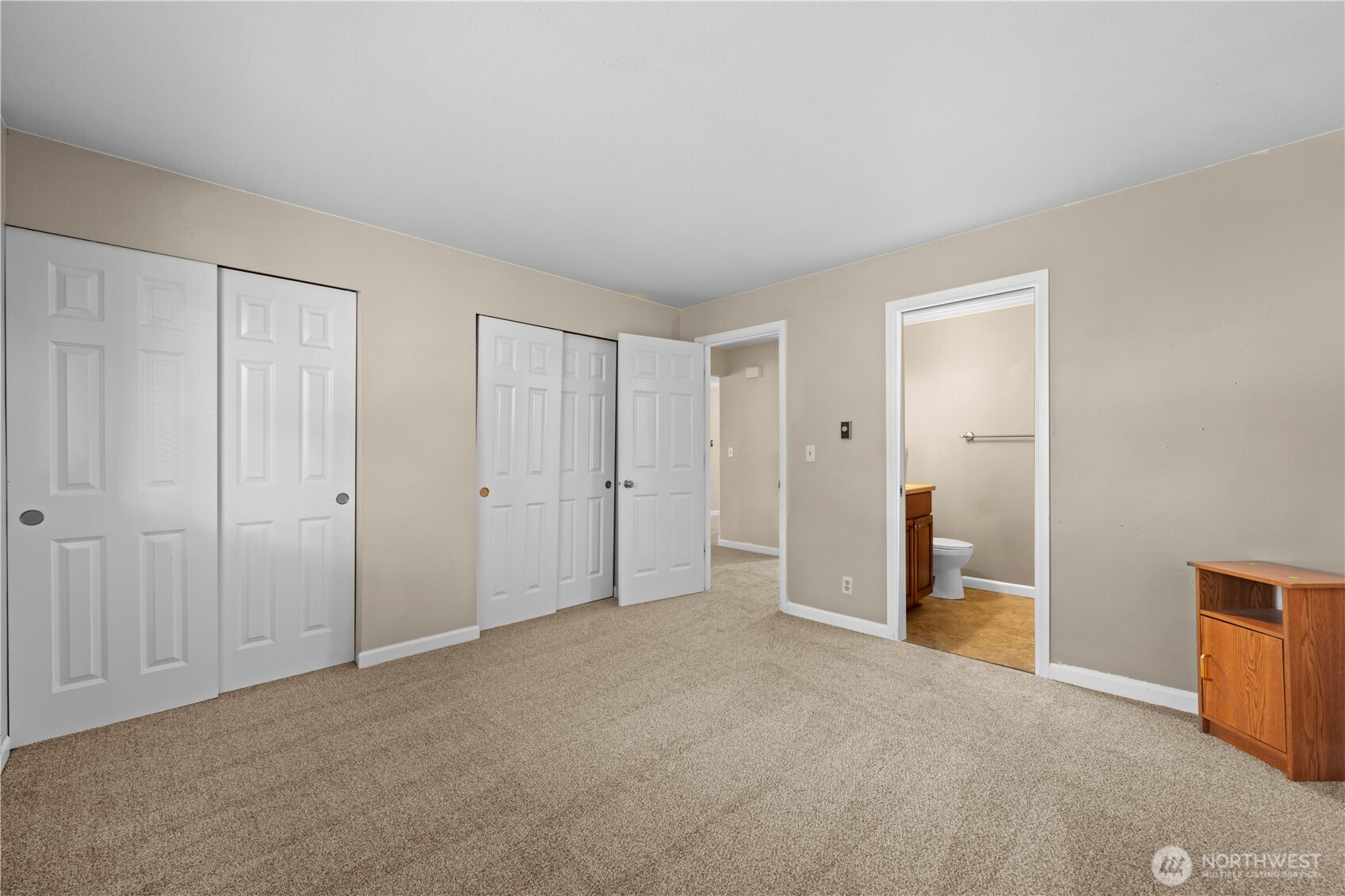 1523 Sunset Place Property Photo 12