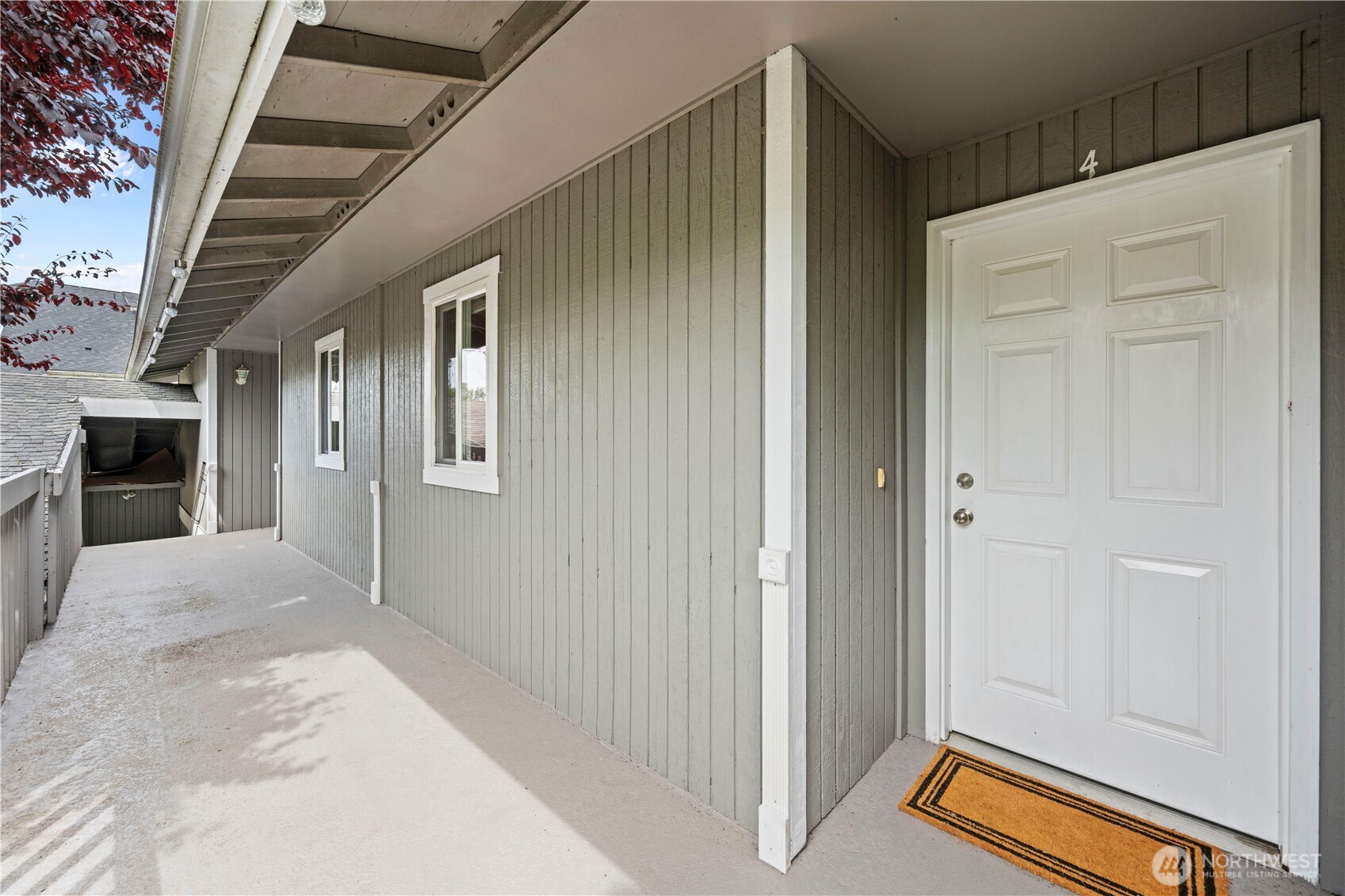 1523 Sunset Place Property Photo 18