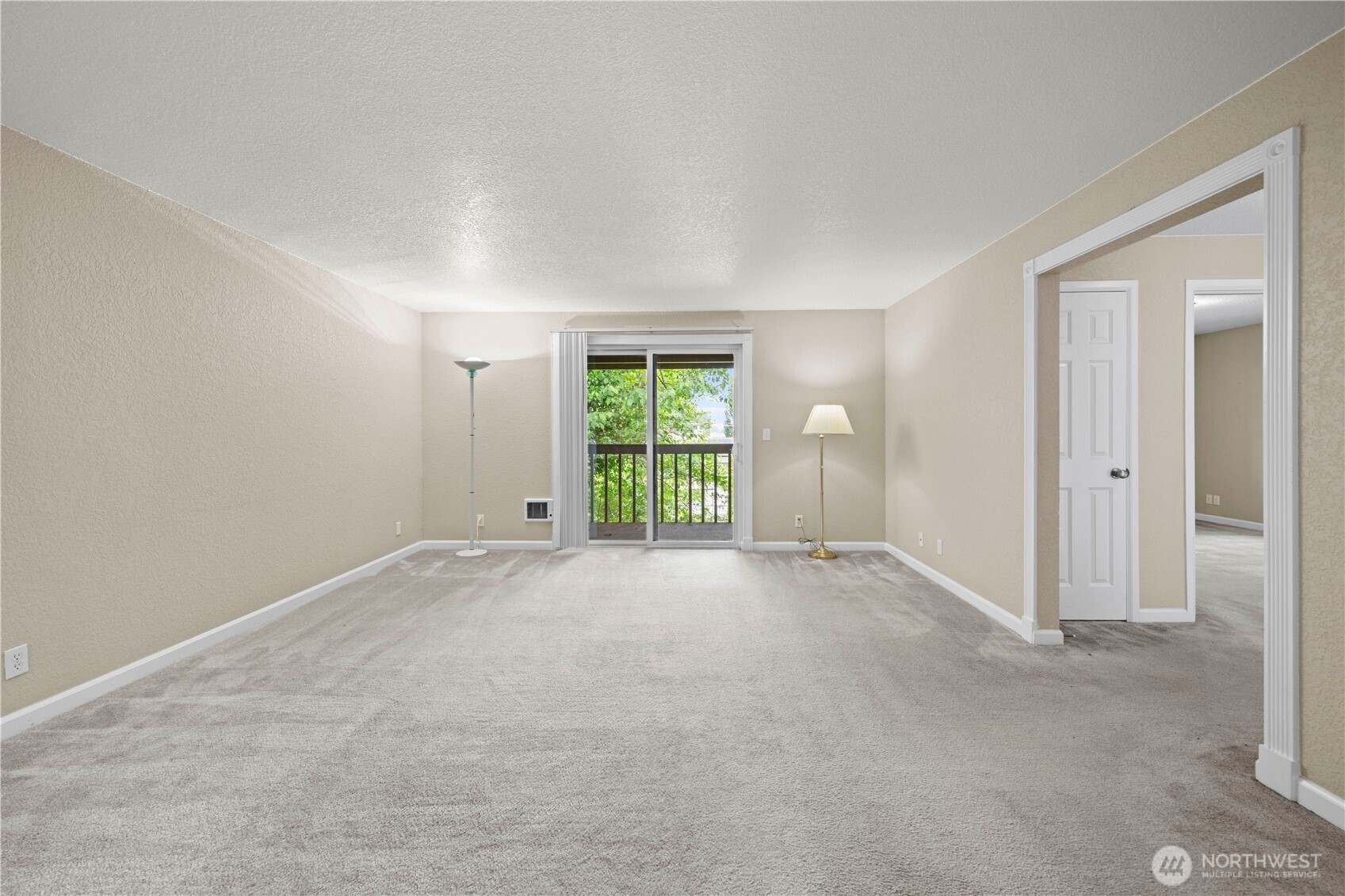 1523 Sunset Place Property Photo 22