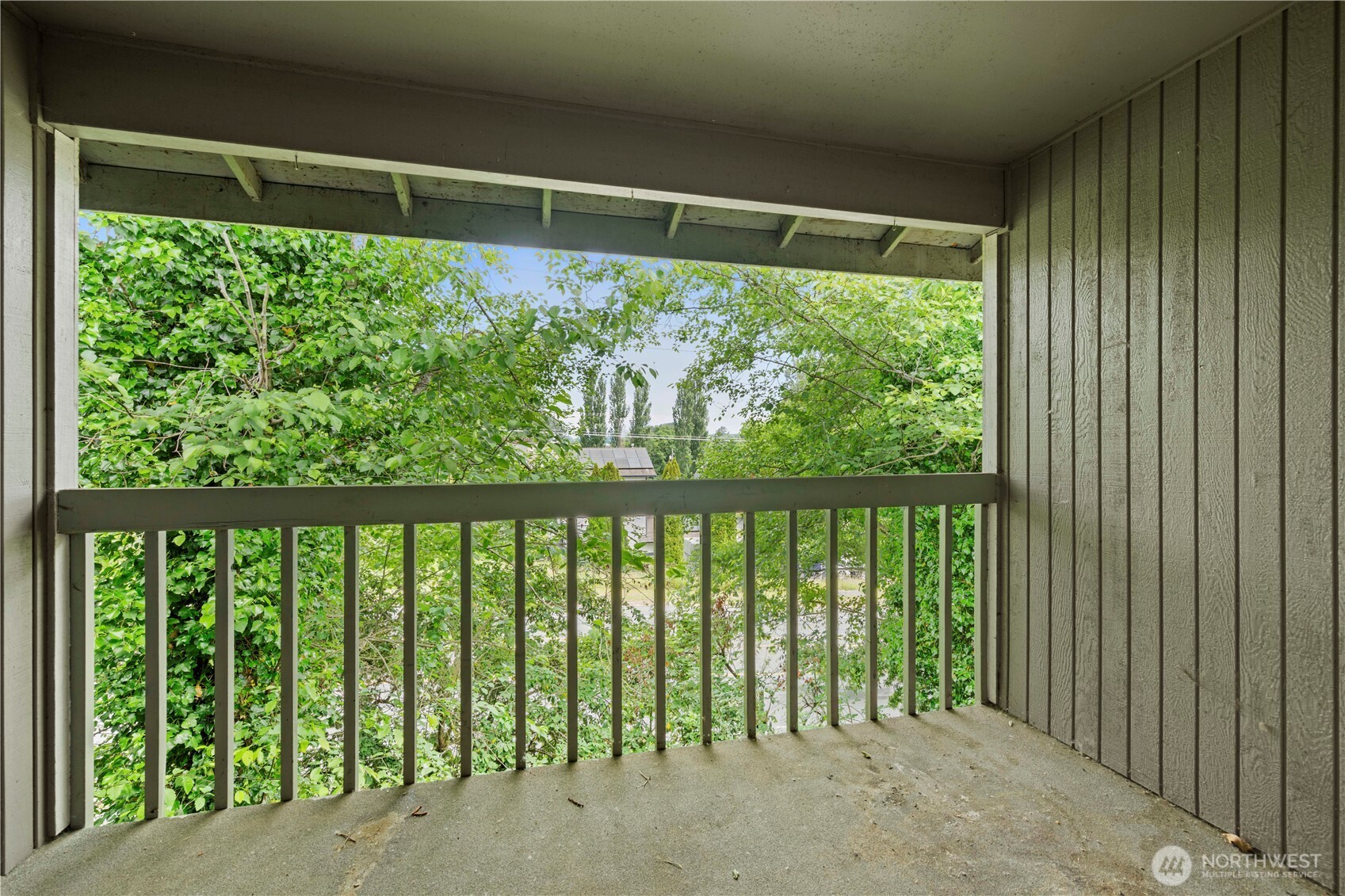 1523 Sunset Place Property Photo 23
