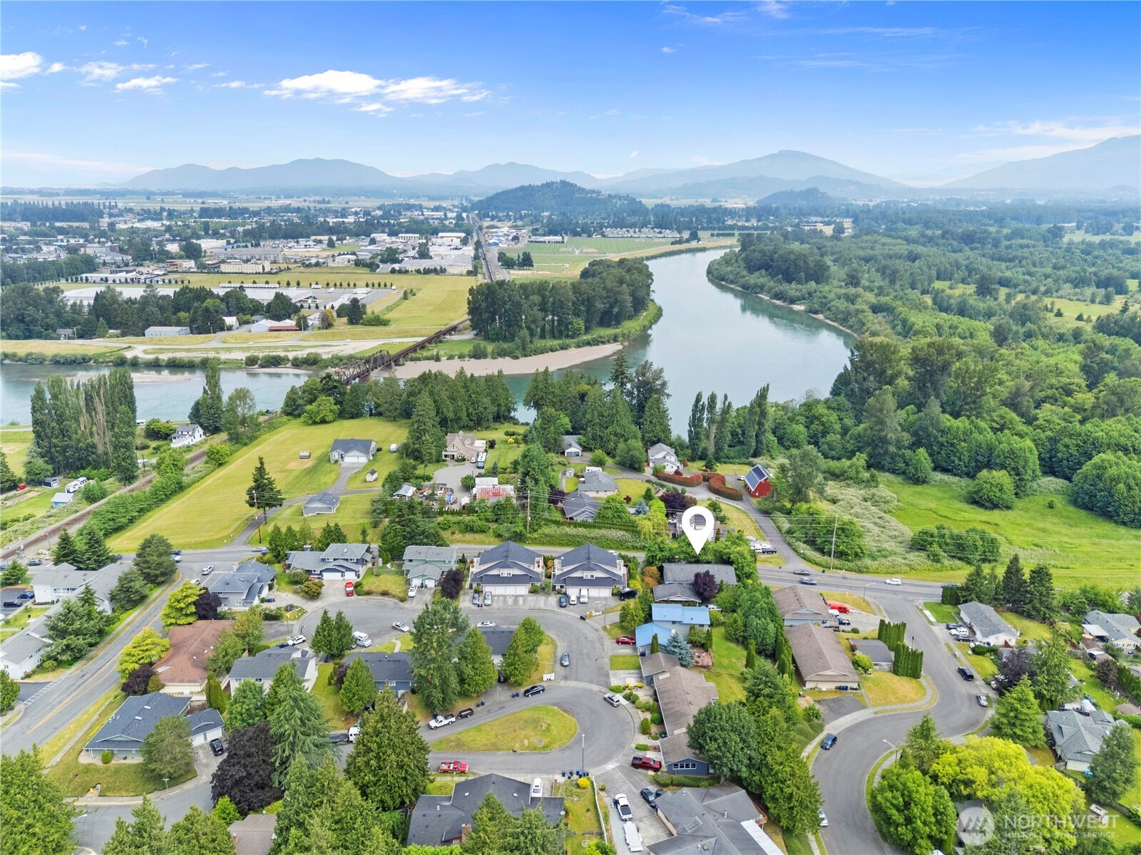 1523 Sunset Place Property Photo 40
